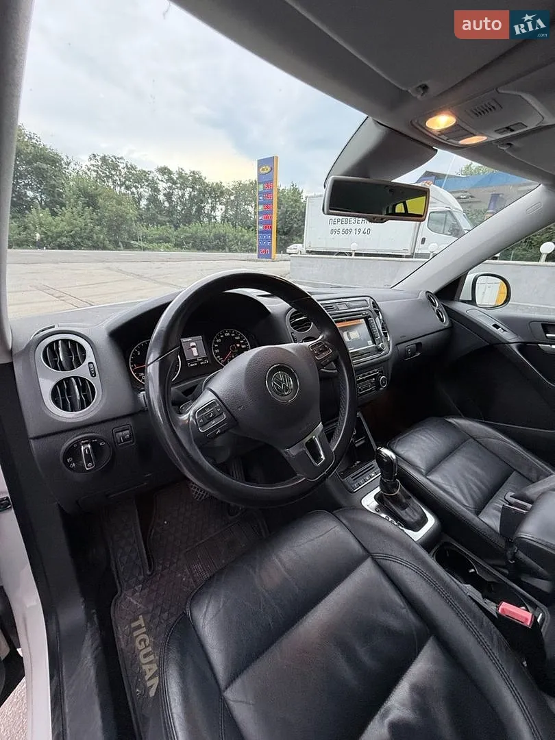 2012 Volkswagen Tiguan - мініатюра 10