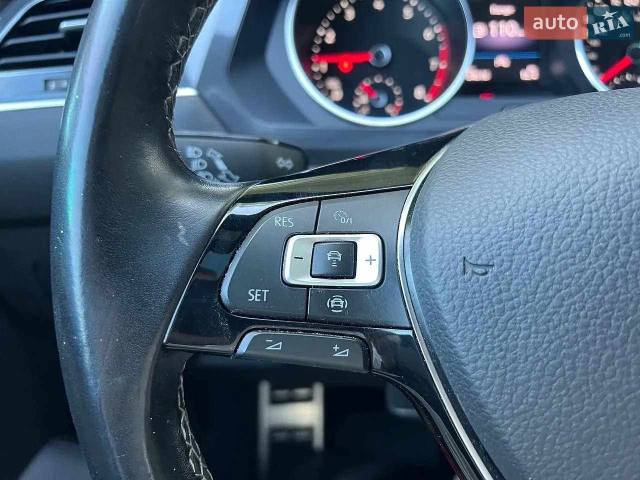 2021 Volkswagen Tiguan - мініатюра 22
