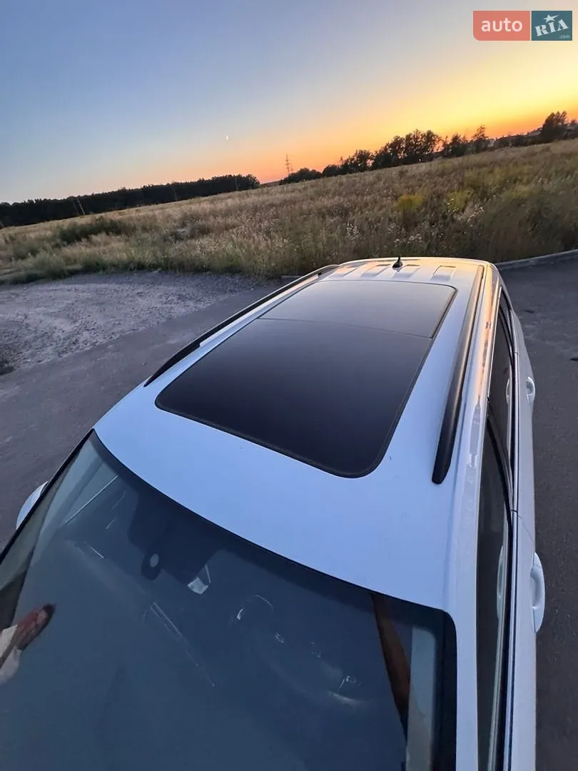 2019 Volkswagen Tiguan - мініатюра 16