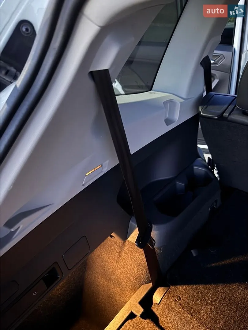 2019 Volkswagen Tiguan - мініатюра 40