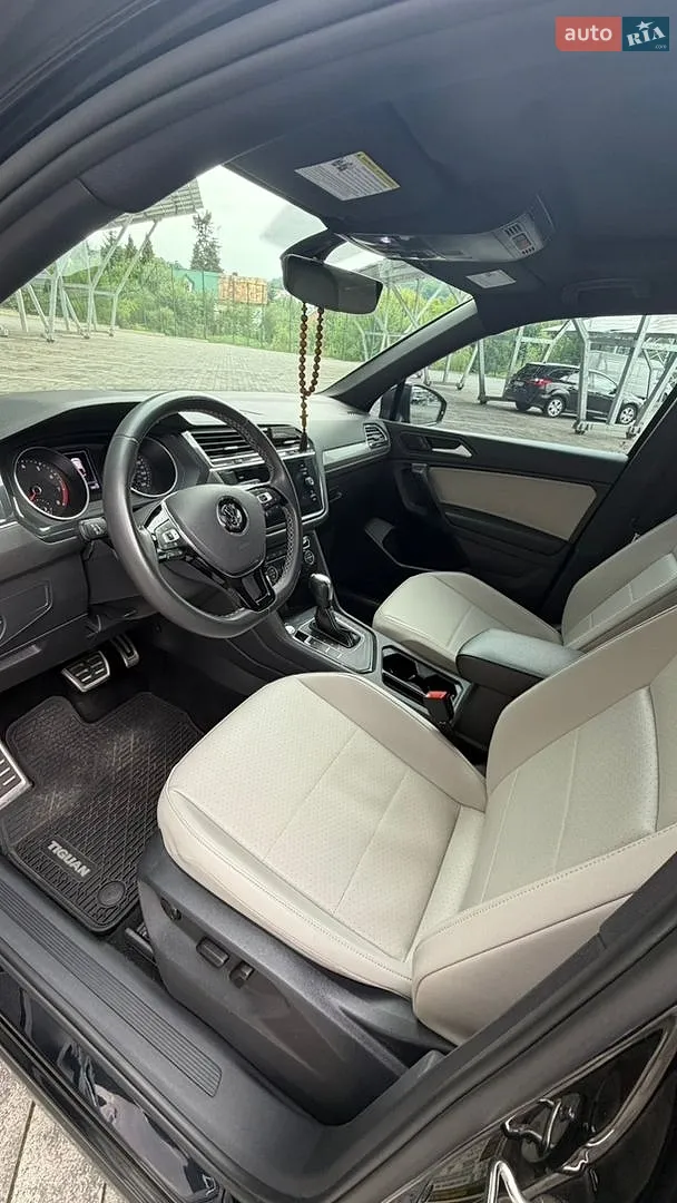 2020 Volkswagen Tiguan - мініатюра 24