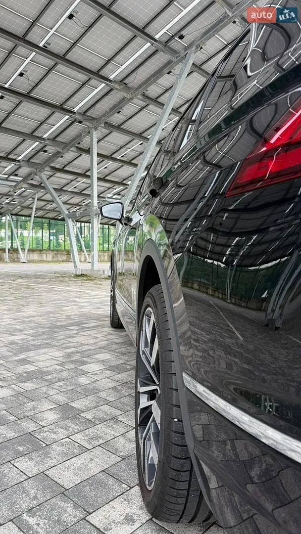 2020 Volkswagen Tiguan - мініатюра 38