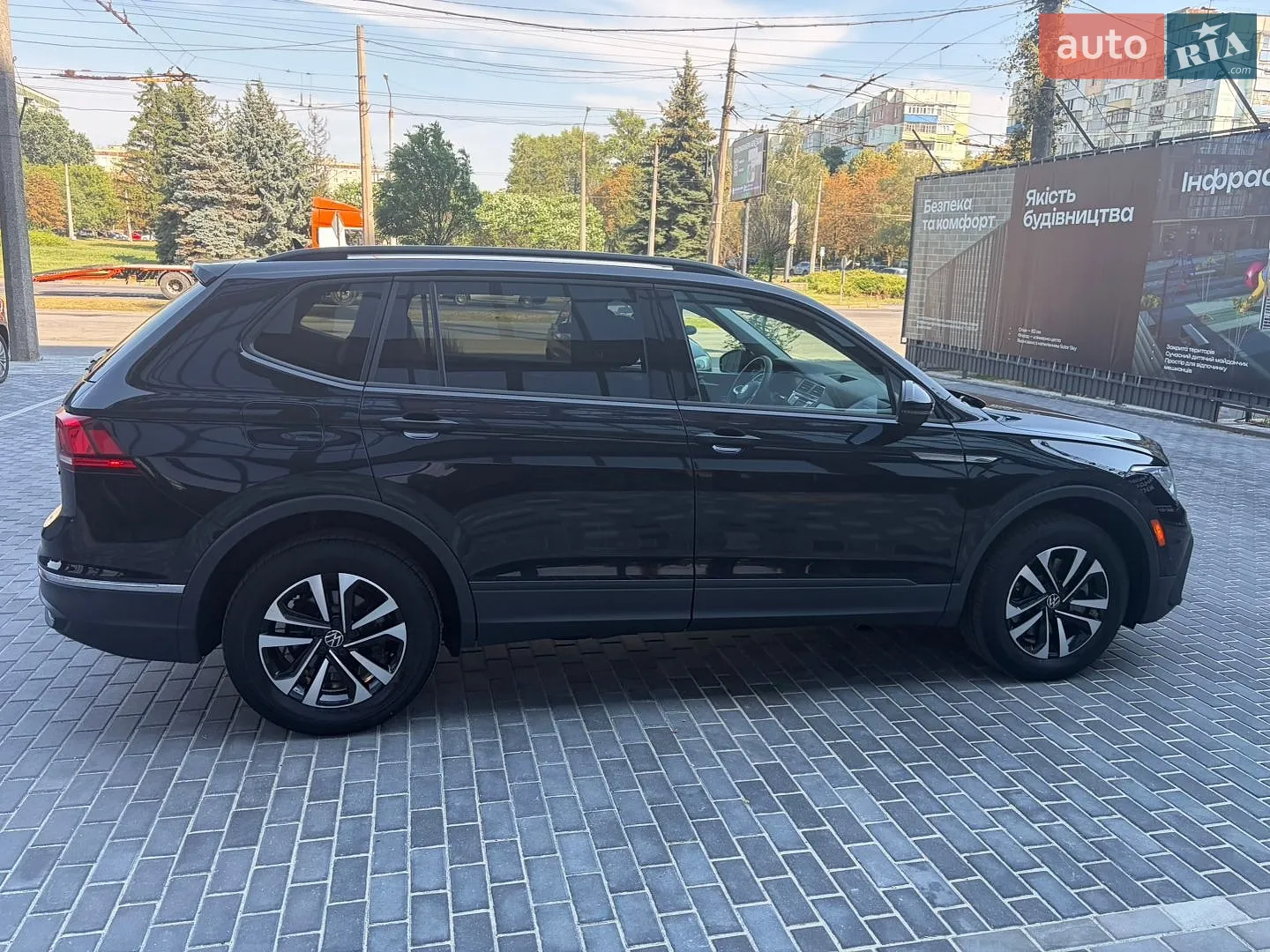 2022 Volkswagen Tiguan - мініатюра 8