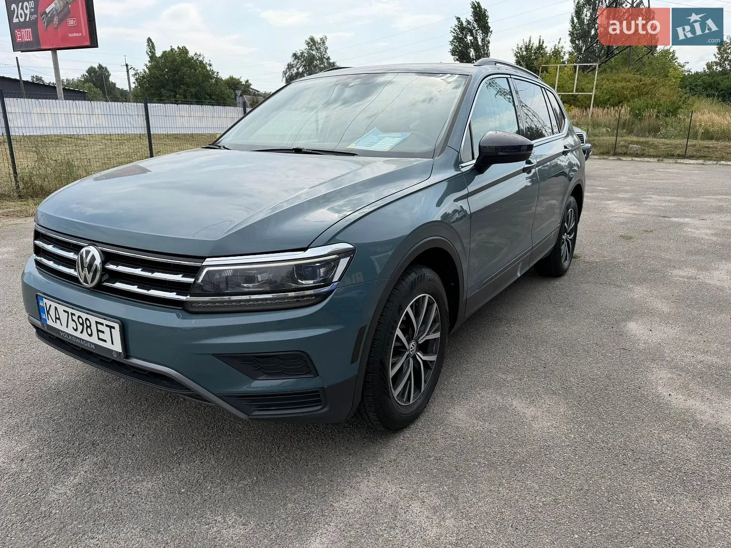 2019 Volkswagen Tiguan - фото 1