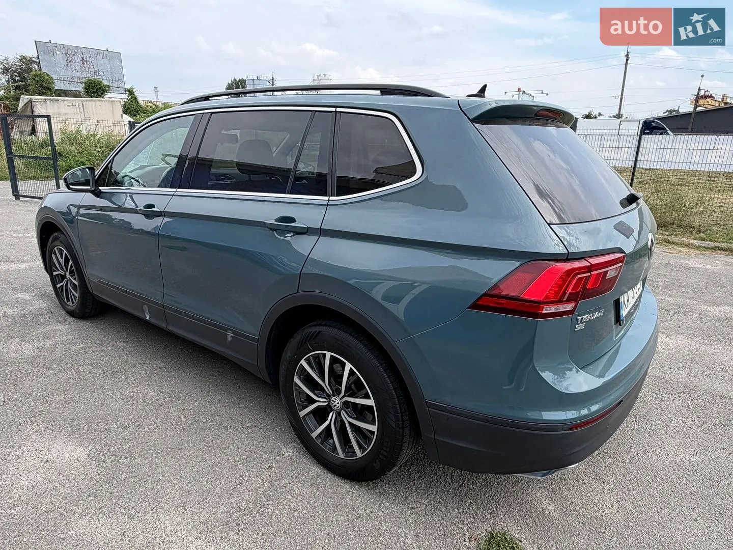 2019 Volkswagen Tiguan - мініатюра 4