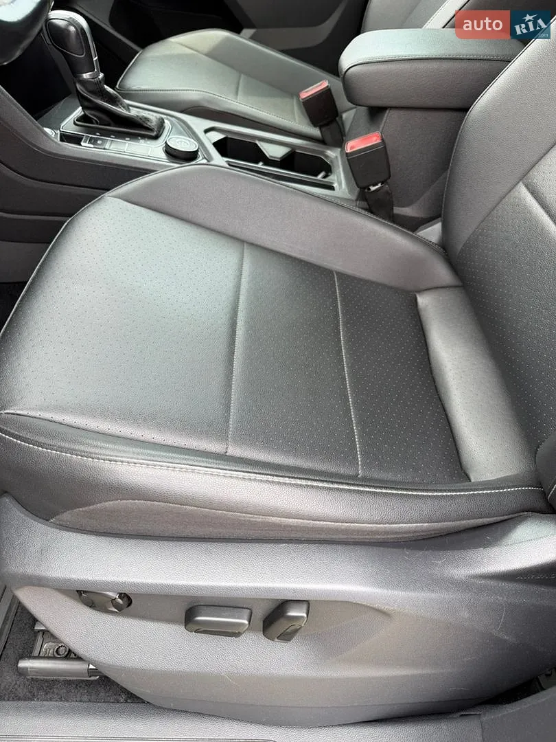 2019 Volkswagen Tiguan - мініатюра 12