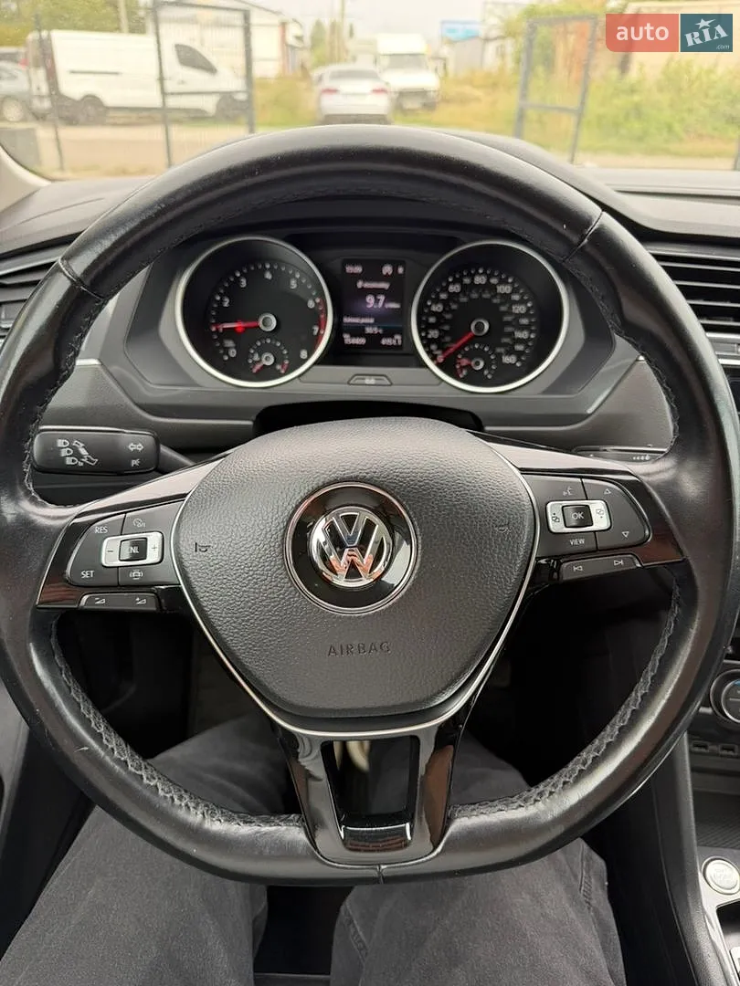 2019 Volkswagen Tiguan - мініатюра 15