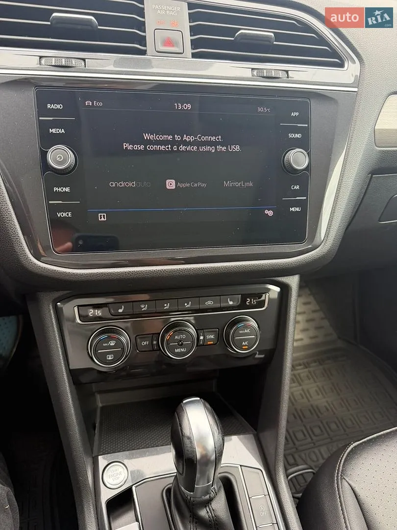 2019 Volkswagen Tiguan - мініатюра 18