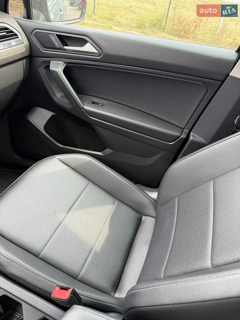 2019 Volkswagen Tiguan - мініатюра 13