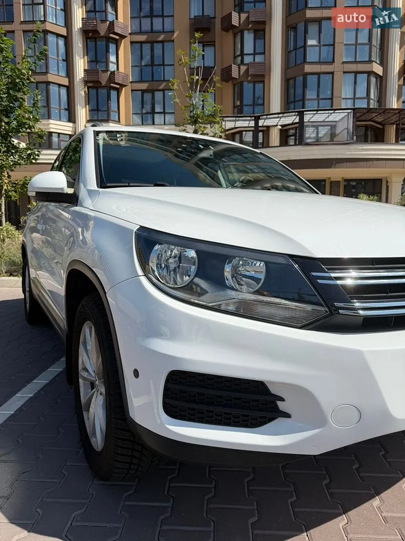 2016 Volkswagen Tiguan - мініатюра 3