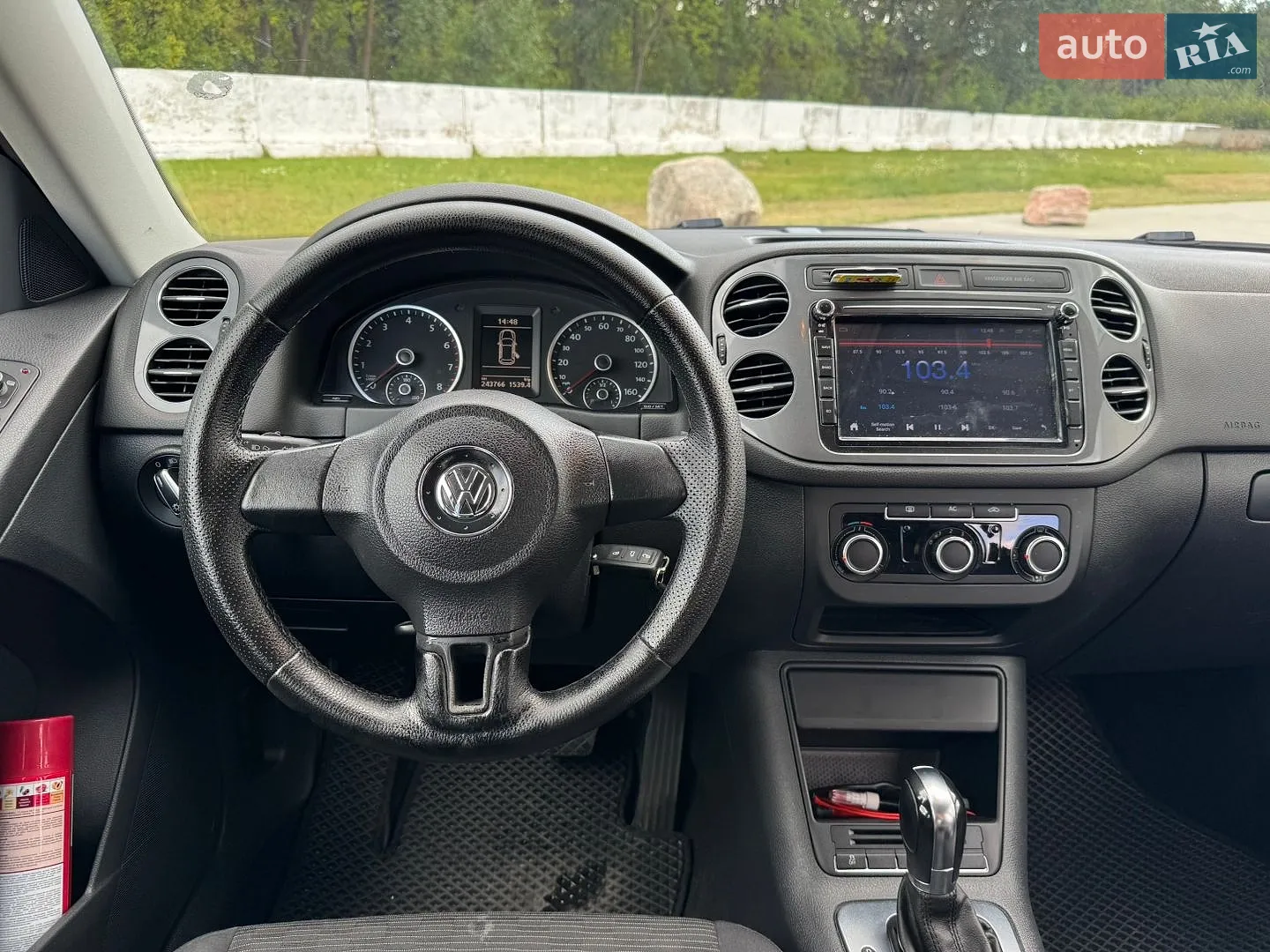 2012 Volkswagen Tiguan - мініатюра 21