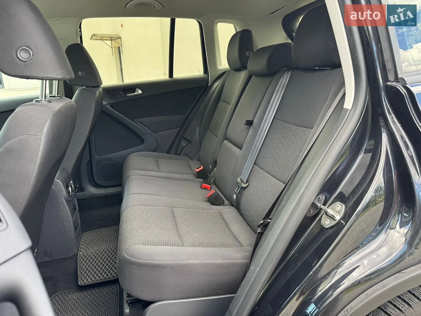 2012 Volkswagen Tiguan - мініатюра 27
