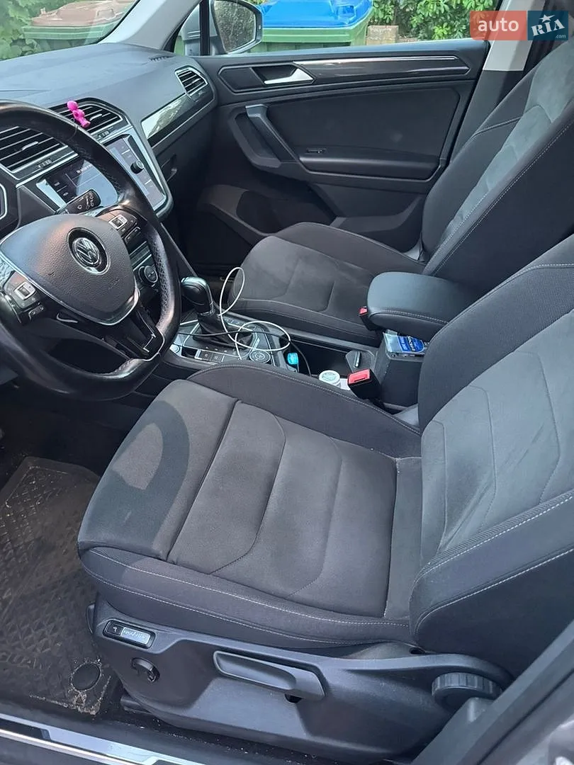 2019 Volkswagen Tiguan - мініатюра 17