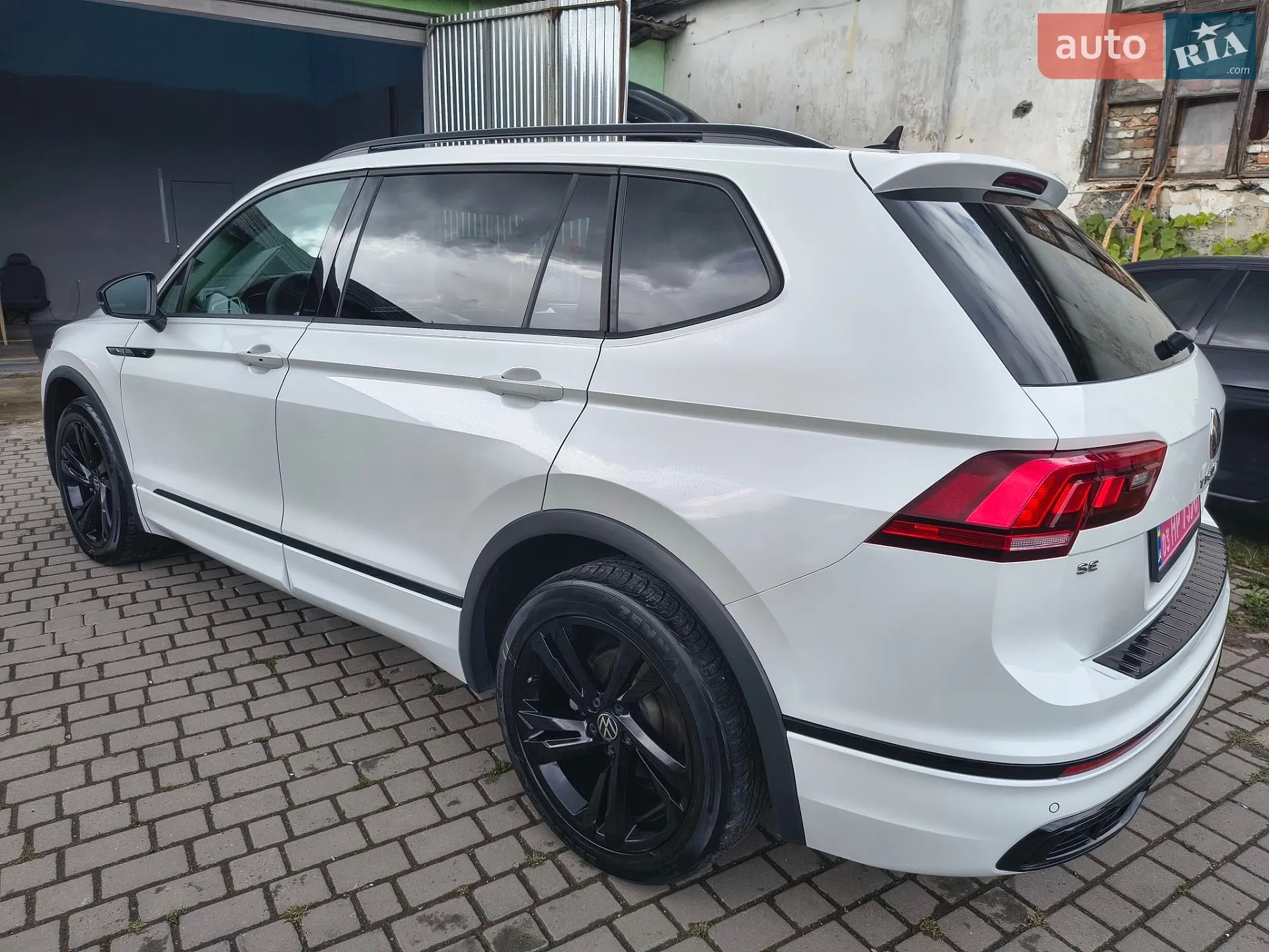 2023 Volkswagen Tiguan - мініатюра 5