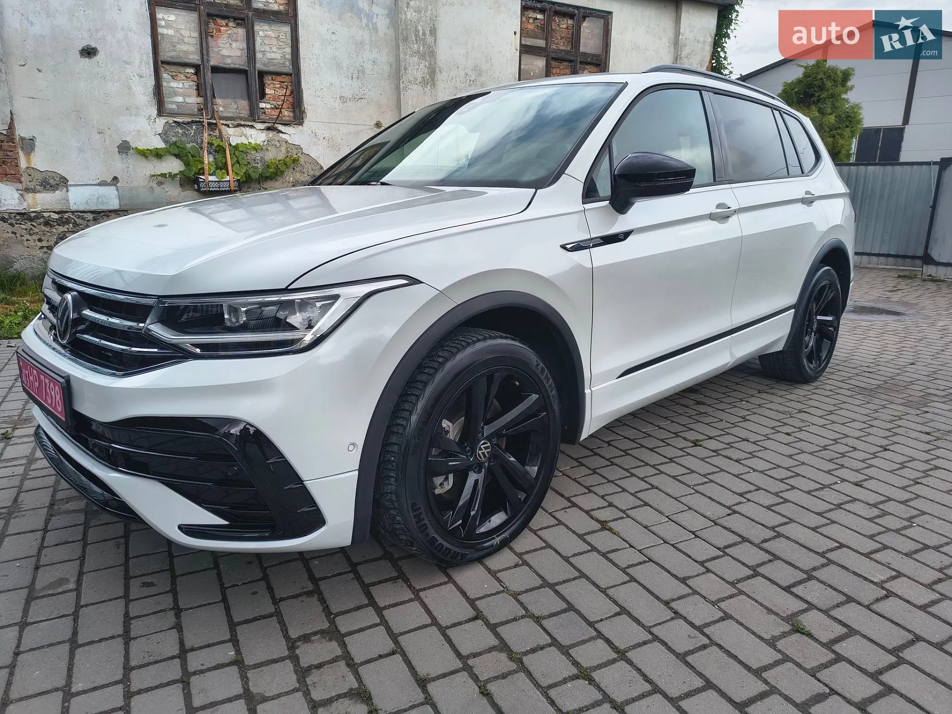 2023 Volkswagen Tiguan - мініатюра 3