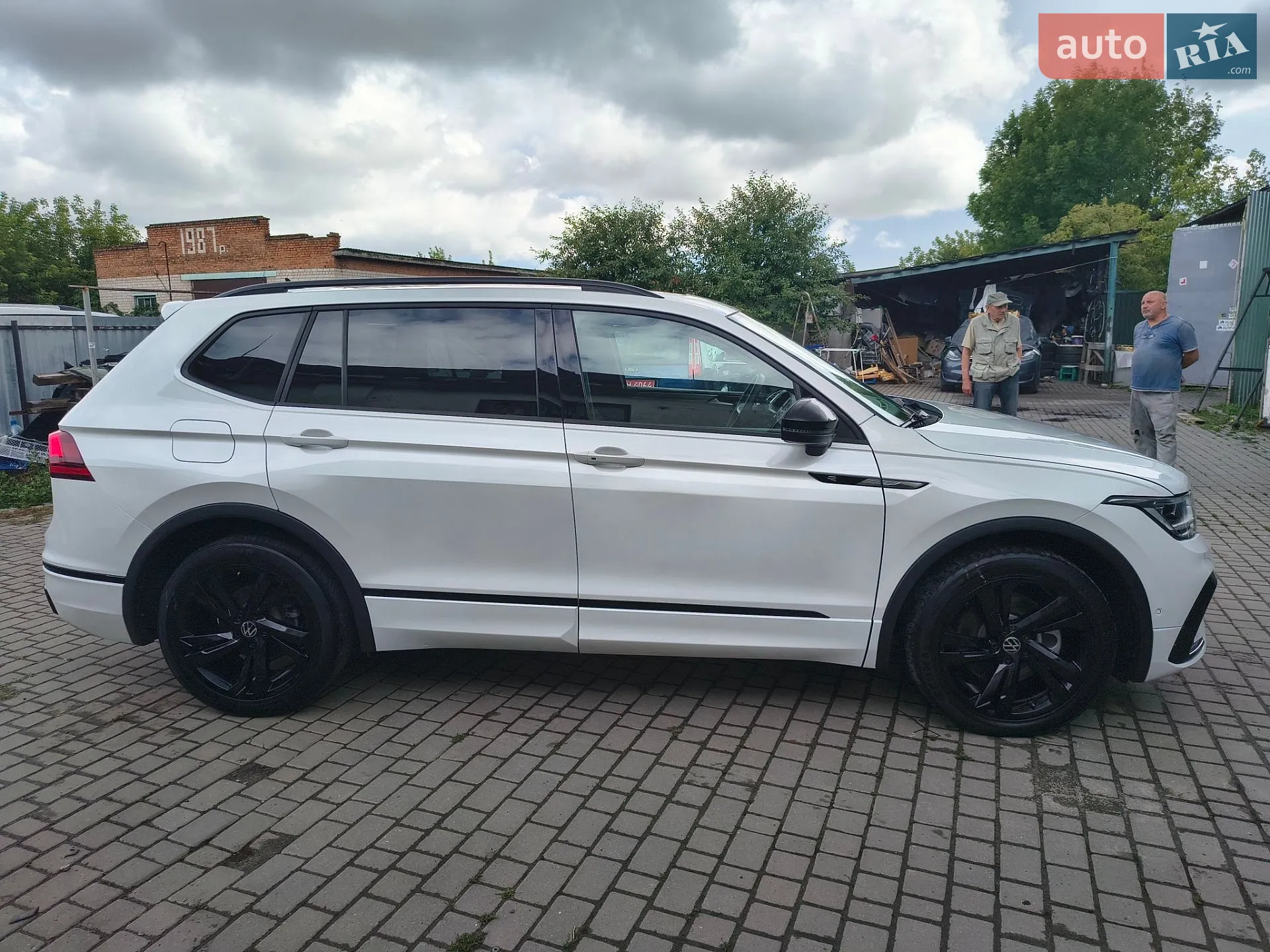 2023 Volkswagen Tiguan - мініатюра 8