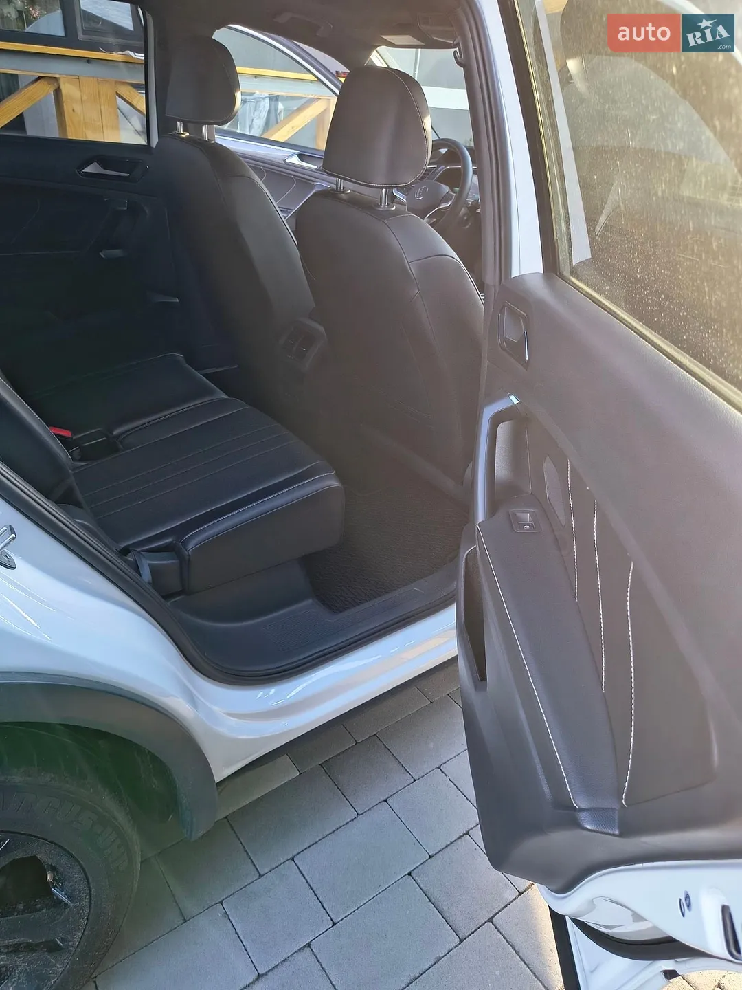 2023 Volkswagen Tiguan - мініатюра 17