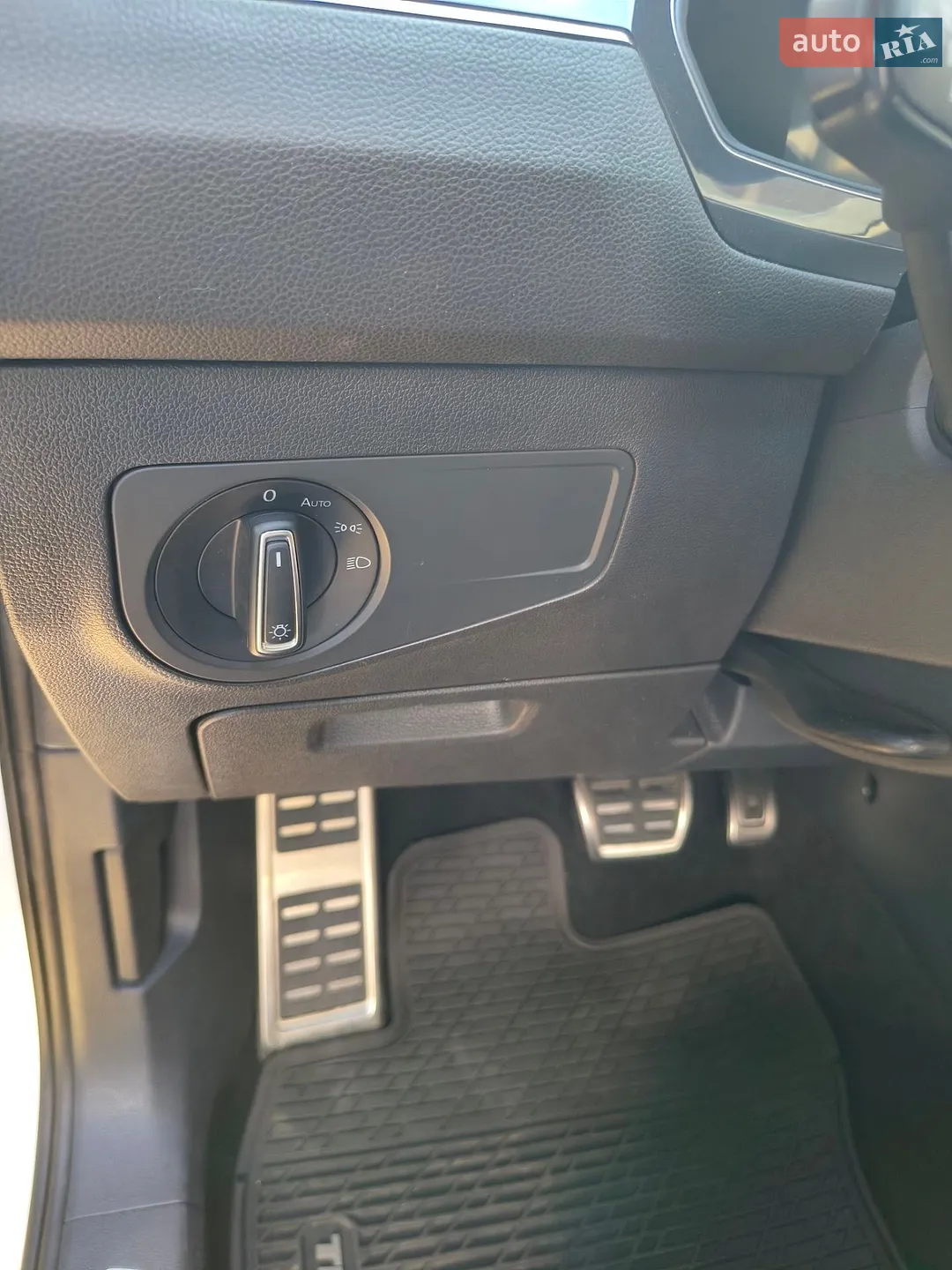 2023 Volkswagen Tiguan - мініатюра 28