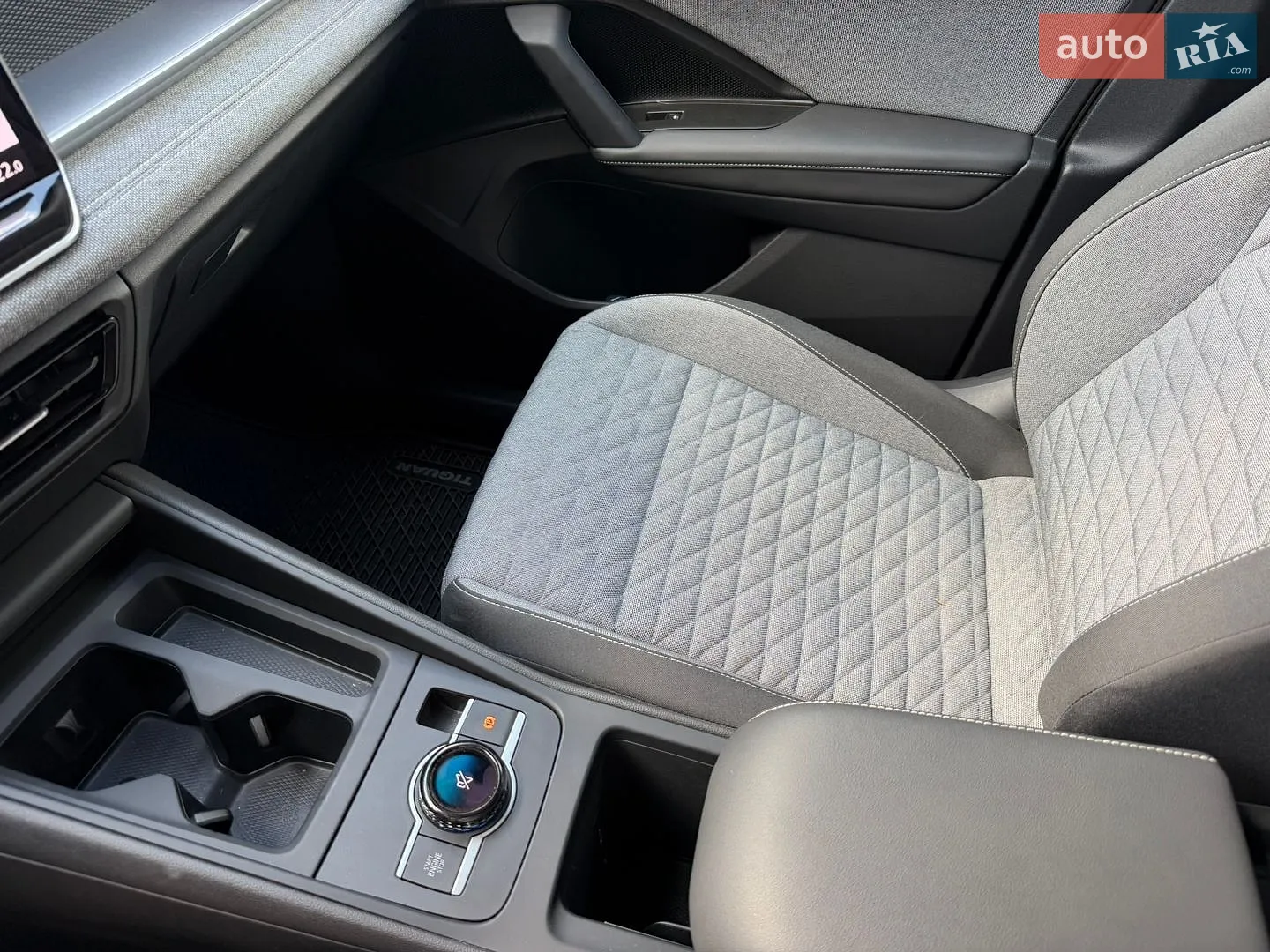 2025 Volkswagen Tiguan - мініатюра 24