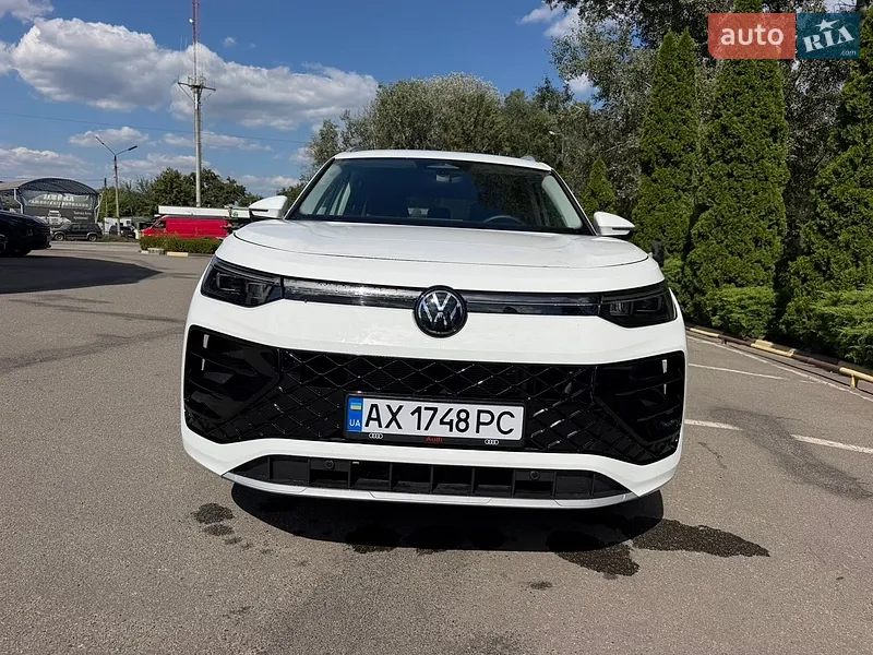 Volkswagen Tiguan 2025