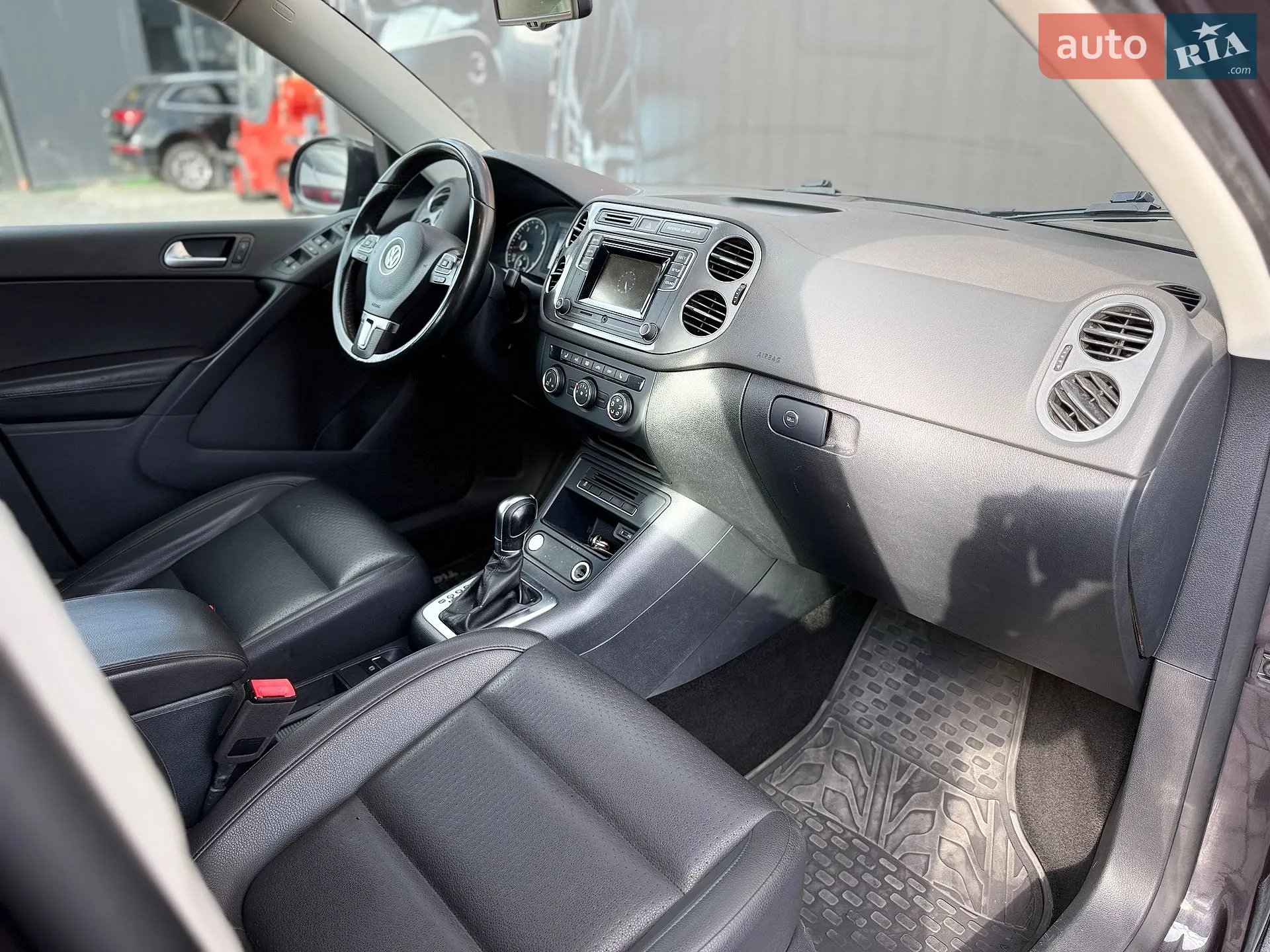 2016 Volkswagen Tiguan - мініатюра 43