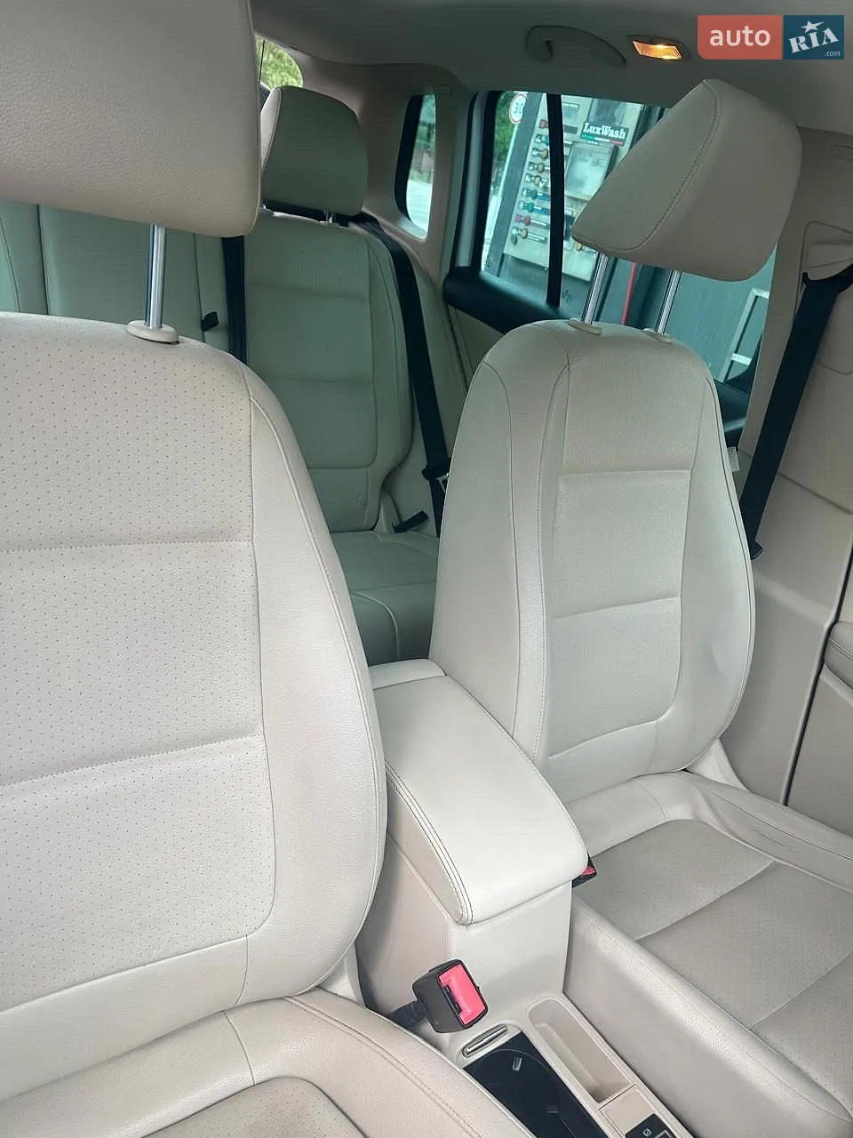 2013 Volkswagen Tiguan - мініатюра 8