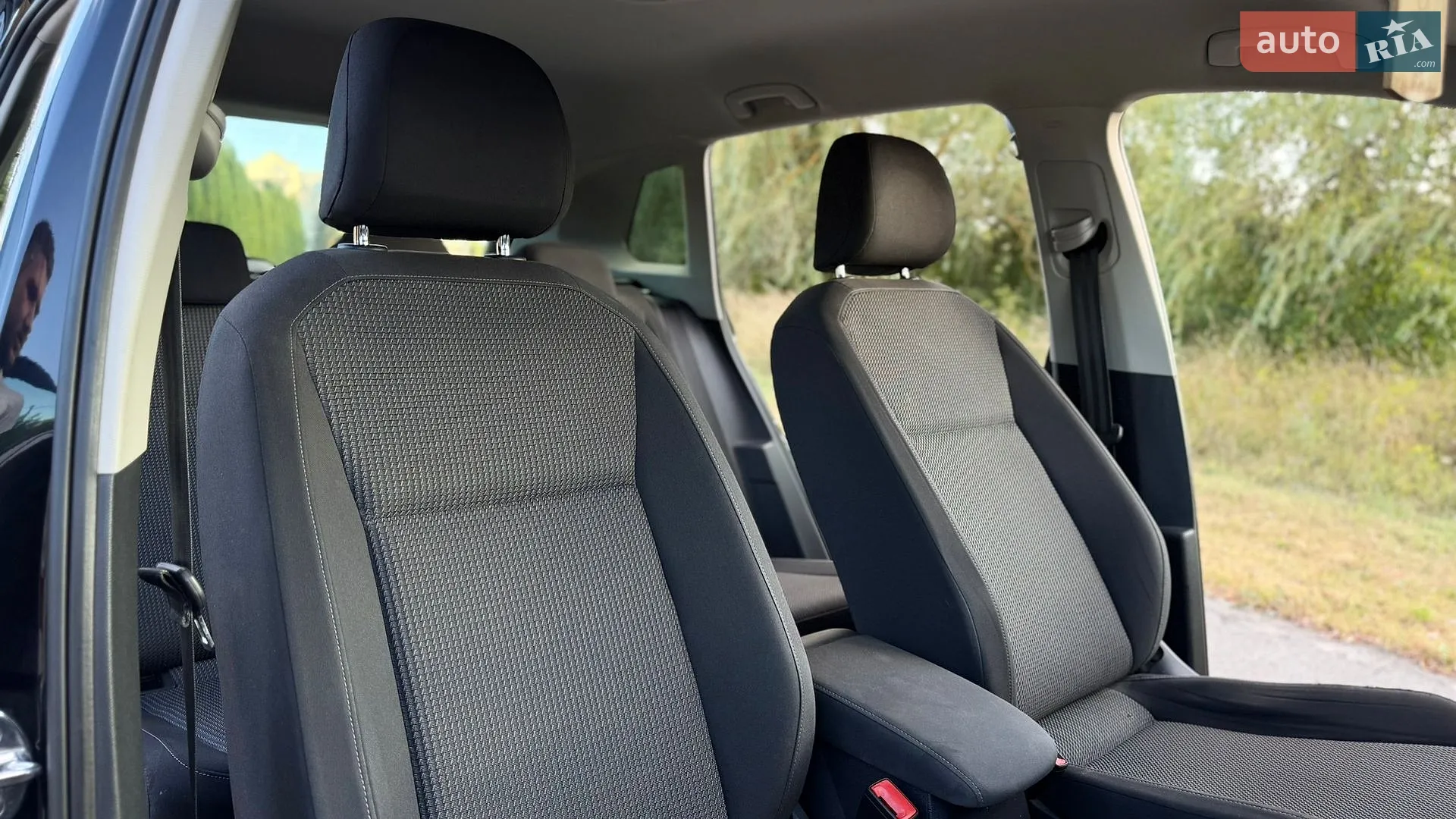 2016 Volkswagen Tiguan - мініатюра 40