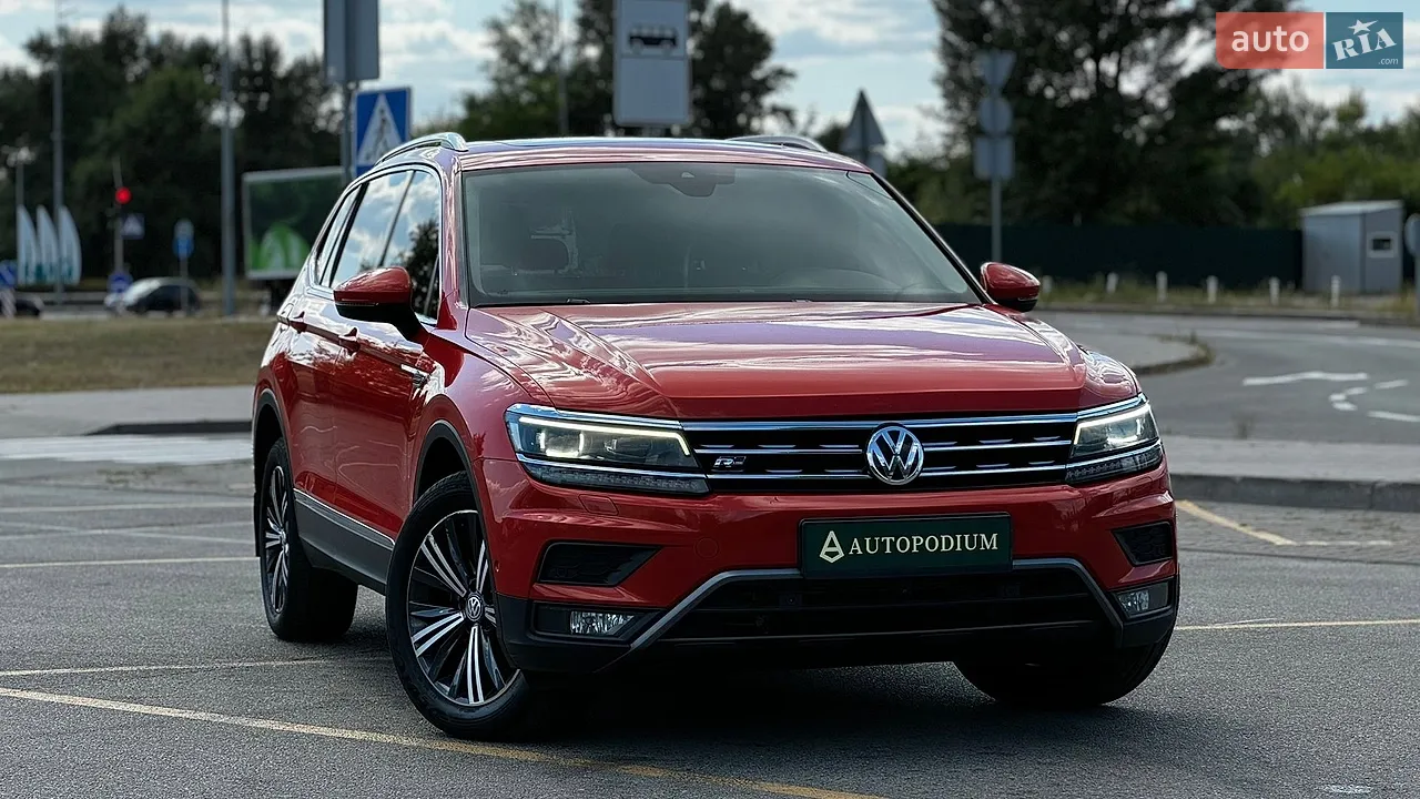 2017 Volkswagen Tiguan - мініатюра 30