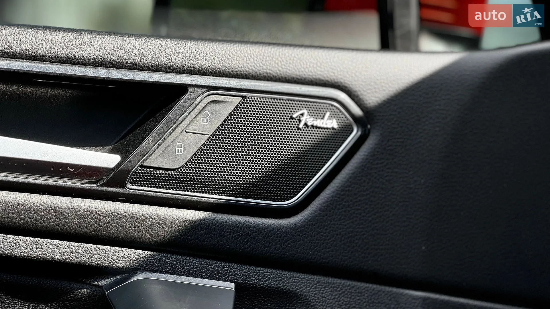 2018 Volkswagen Tiguan - мініатюра 20