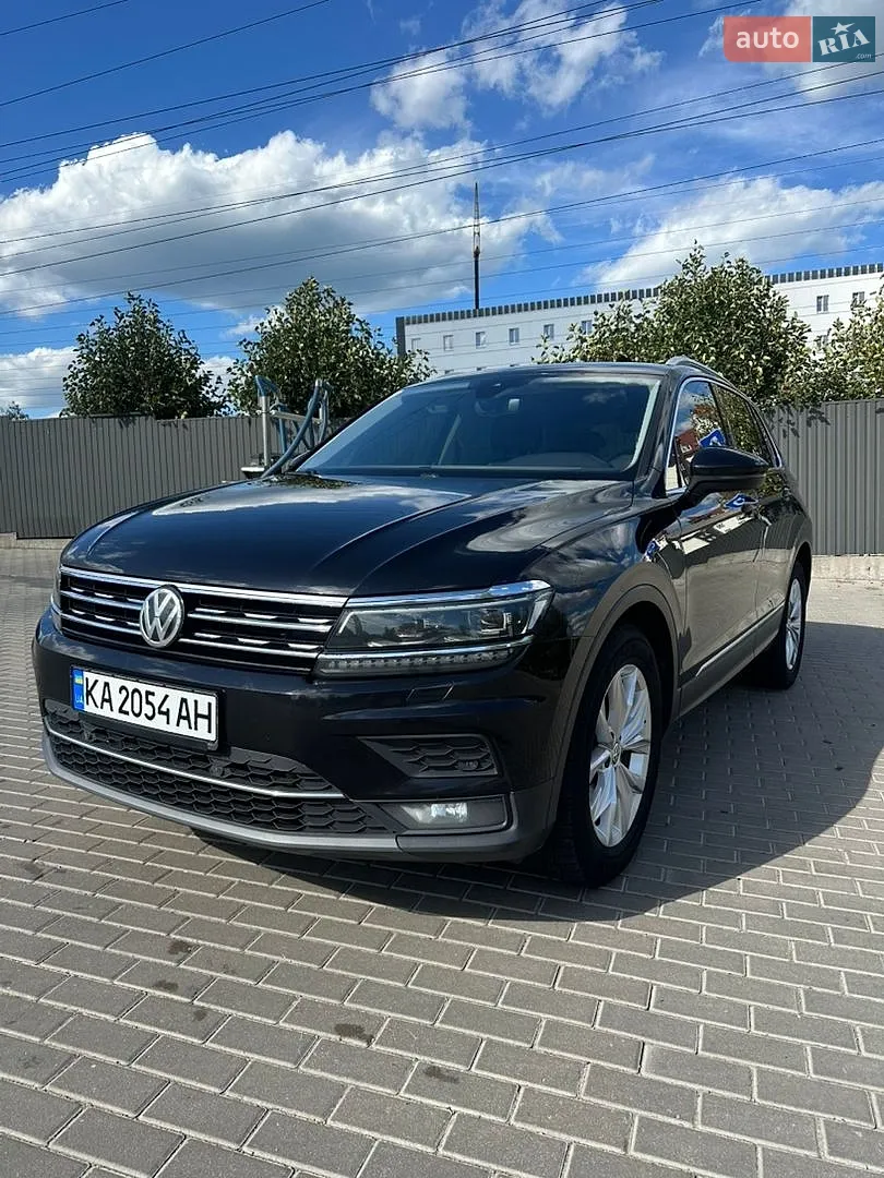 2017 Volkswagen Tiguan - мініатюра 5