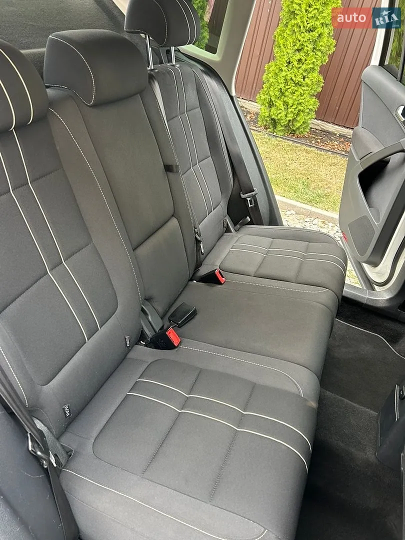 2011 Volkswagen Tiguan - мініатюра 9