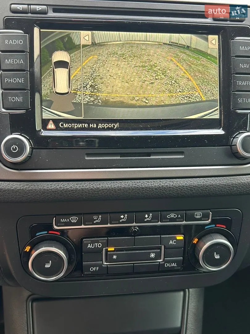 2011 Volkswagen Tiguan - мініатюра 24