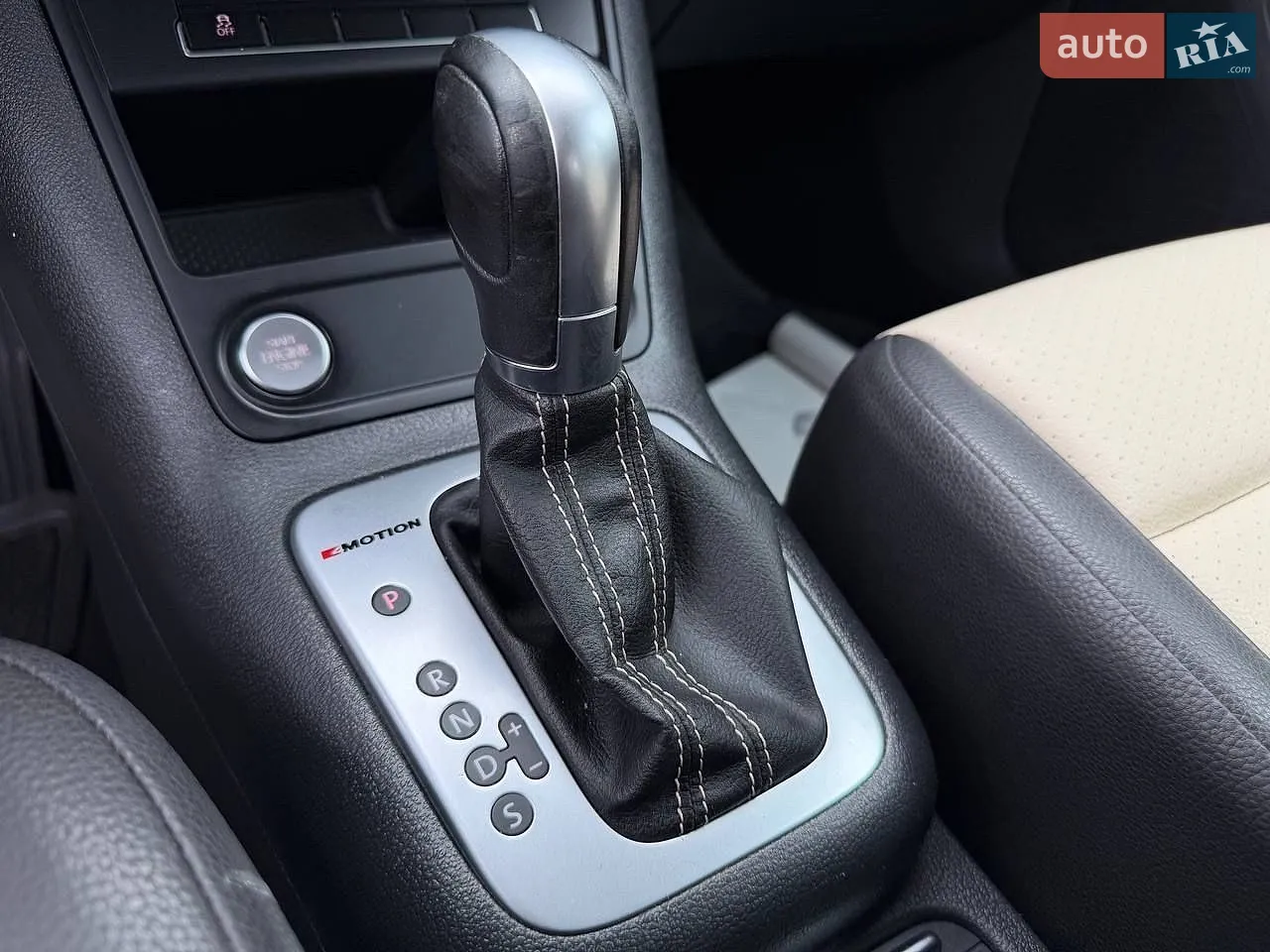 2016 Volkswagen Tiguan - мініатюра 54