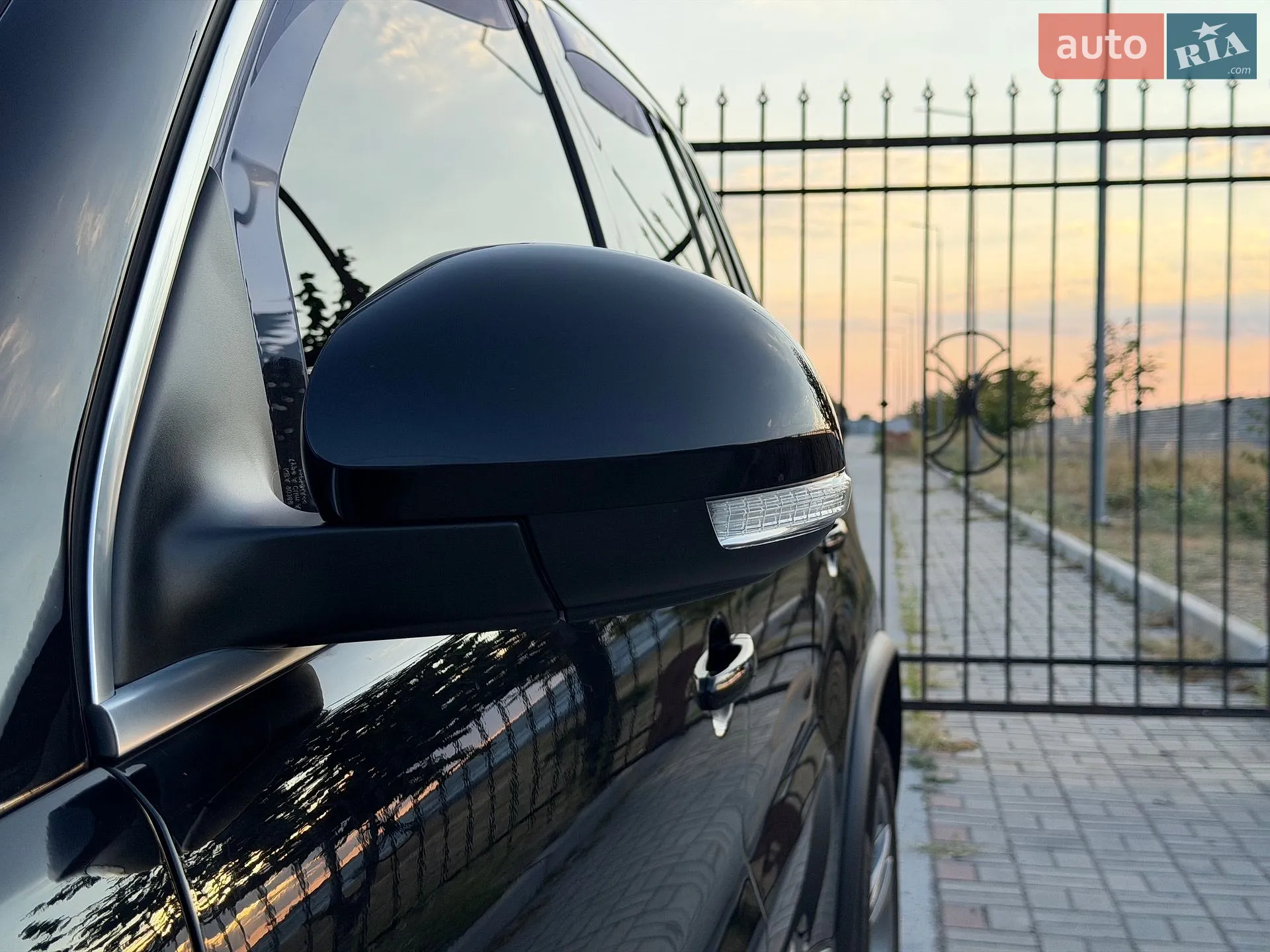 2015 Volkswagen Tiguan - мініатюра 18