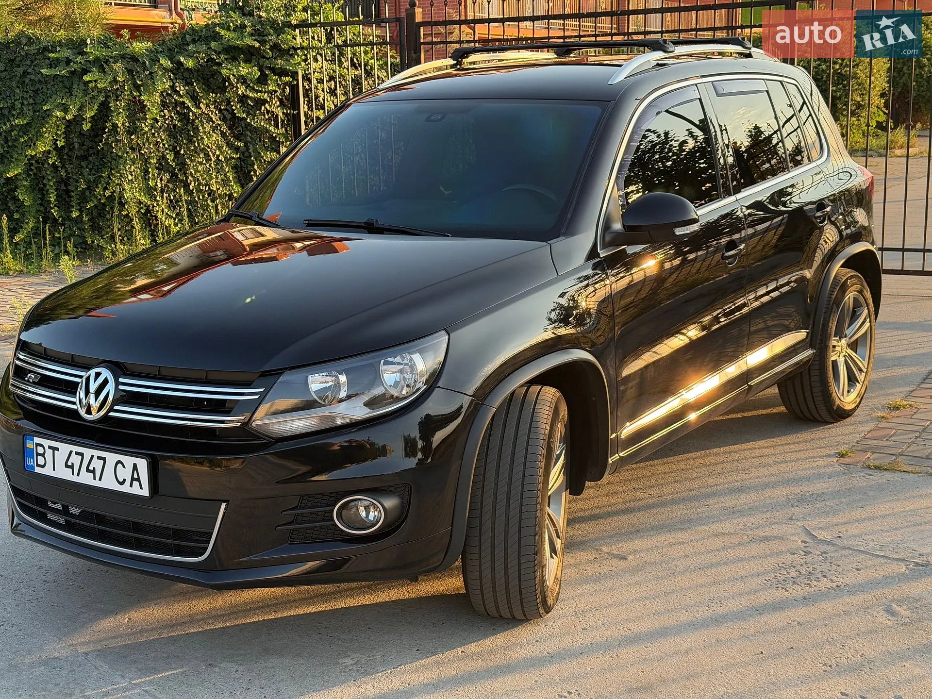 2015 Volkswagen Tiguan - мініатюра 10