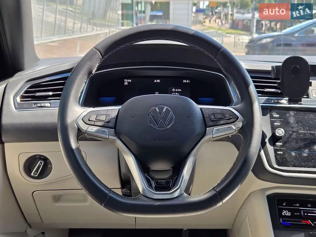 2022 Volkswagen Tiguan - мініатюра 26
