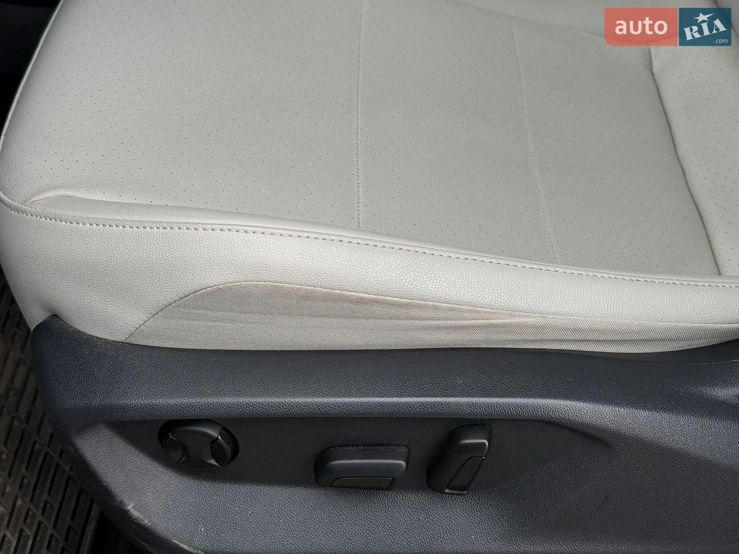 2019 Volkswagen Tiguan - мініатюра 12
