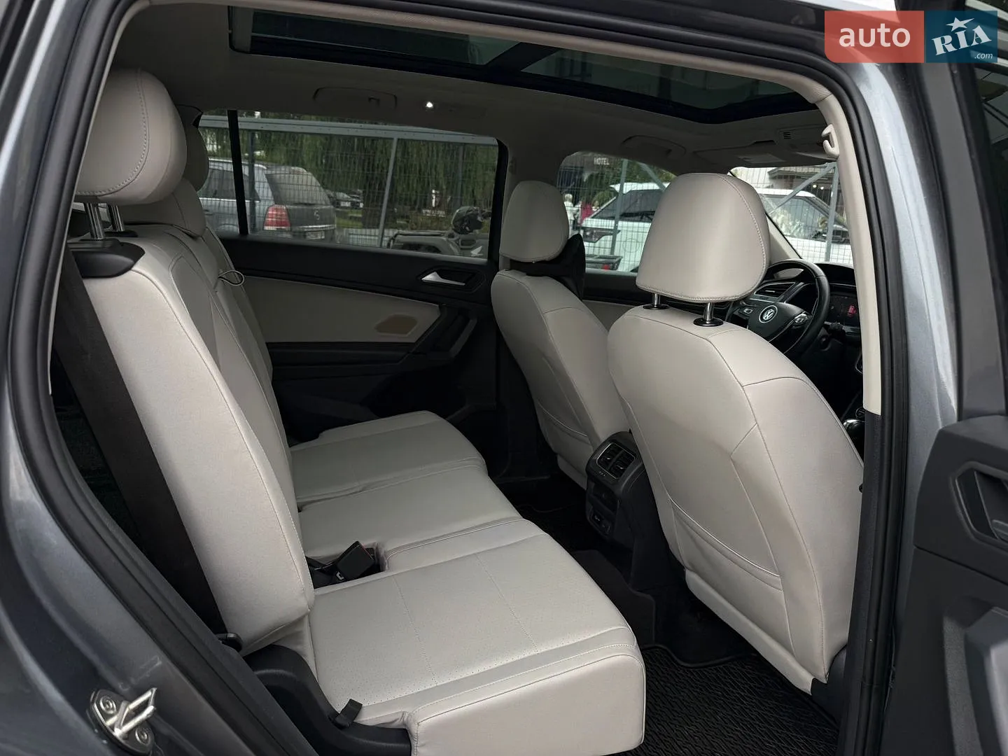 2019 Volkswagen Tiguan - мініатюра 21