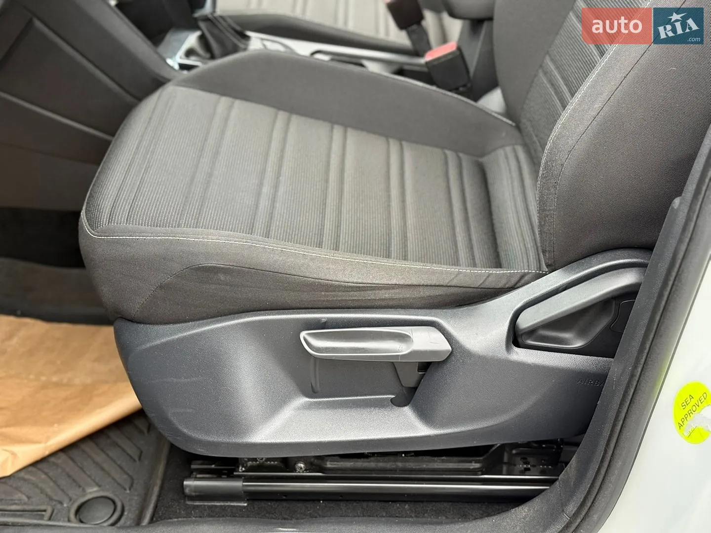 2022 Volkswagen Tiguan - мініатюра 10