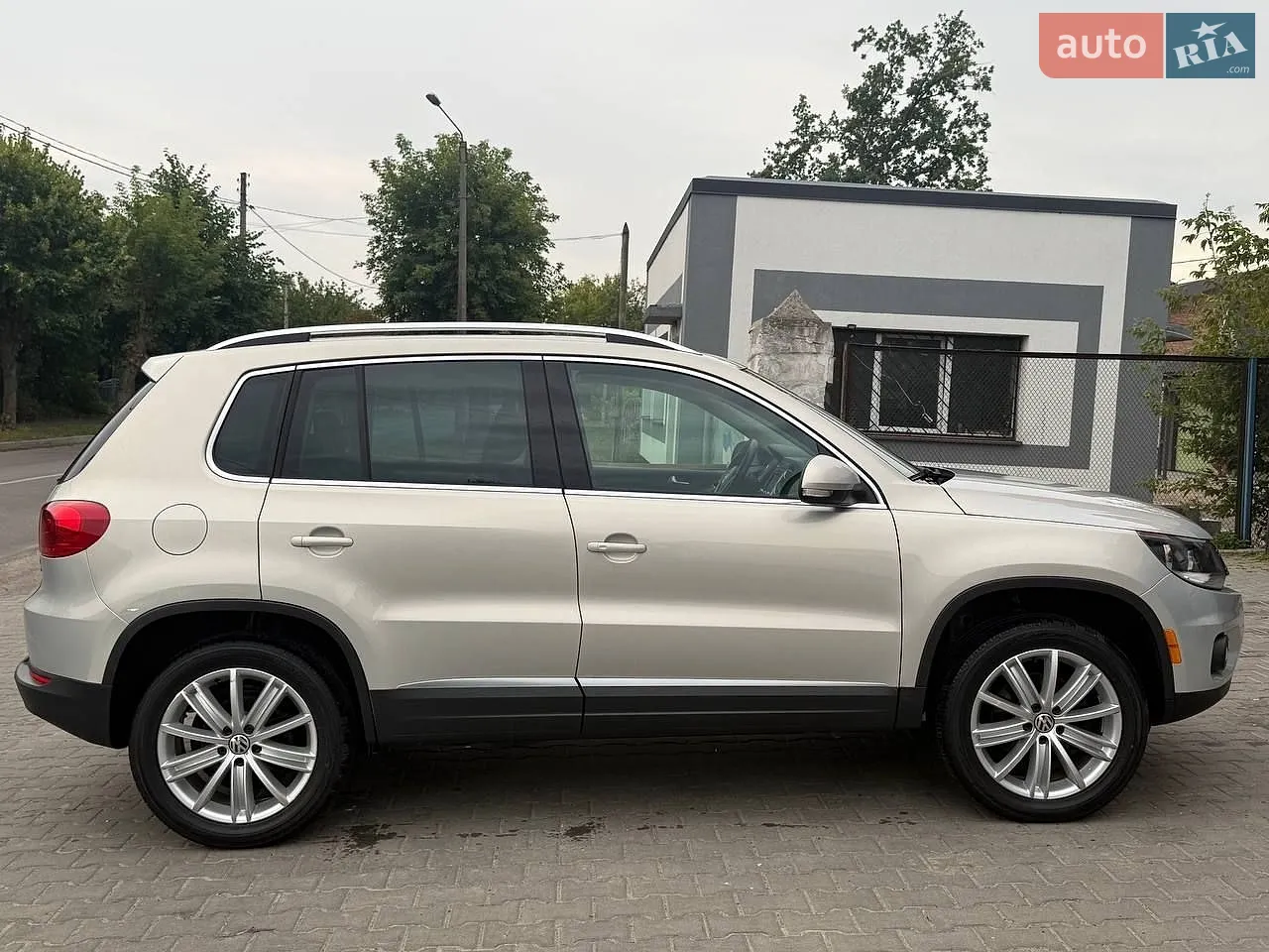2015 Volkswagen Tiguan - мініатюра 3