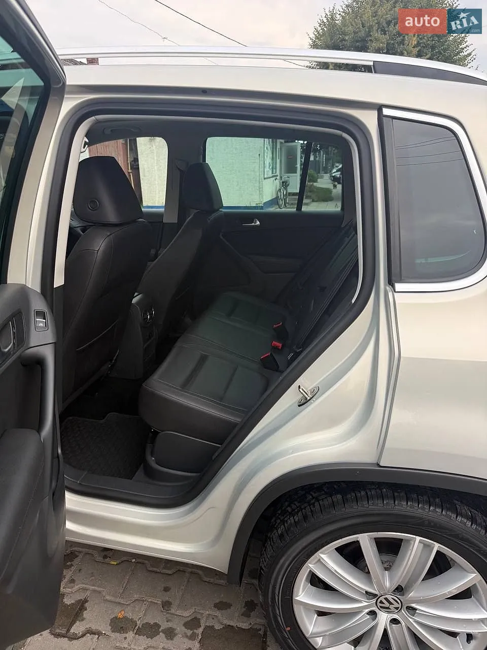 2015 Volkswagen Tiguan - мініатюра 19