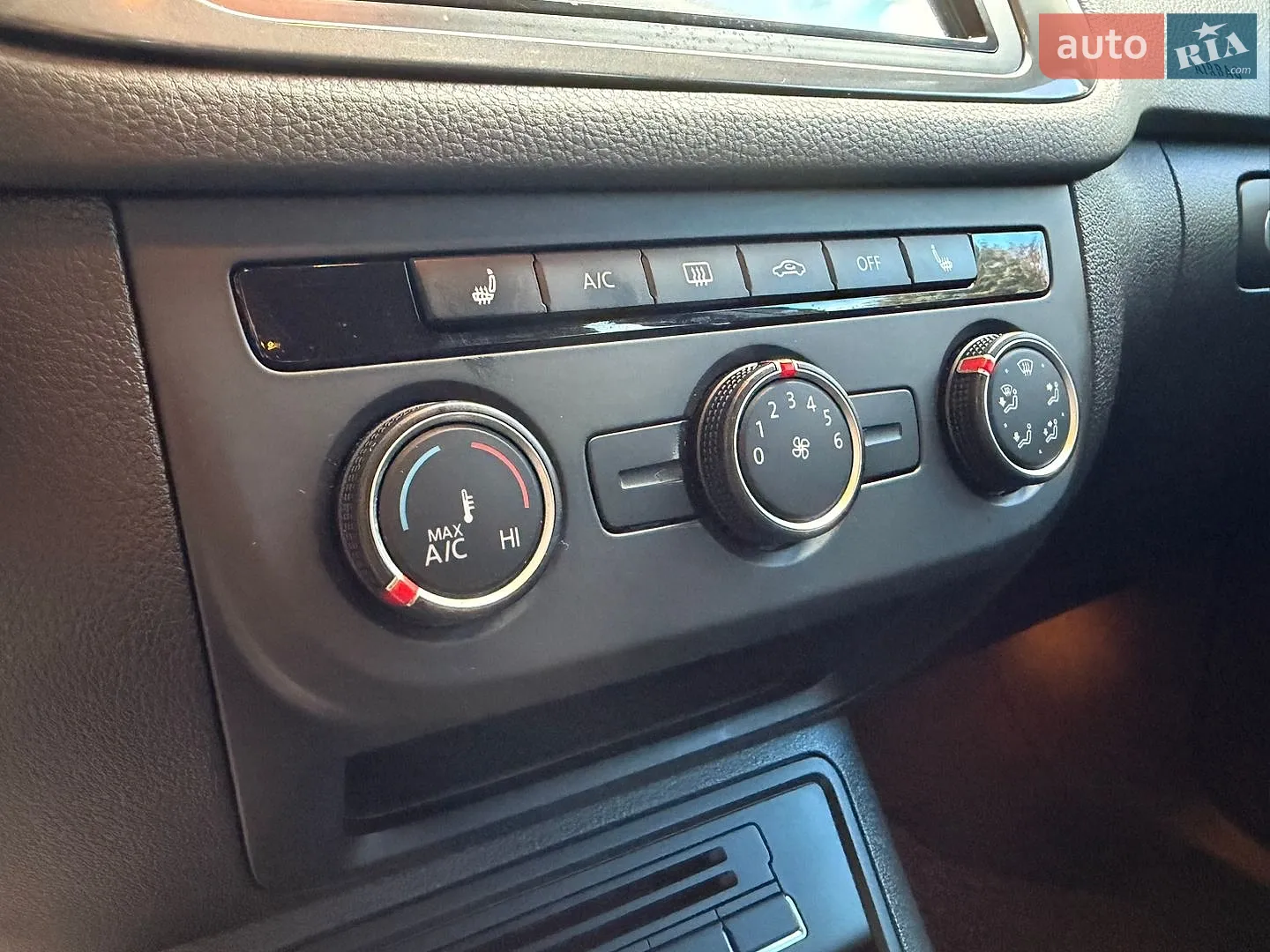 2015 Volkswagen Tiguan - мініатюра 68