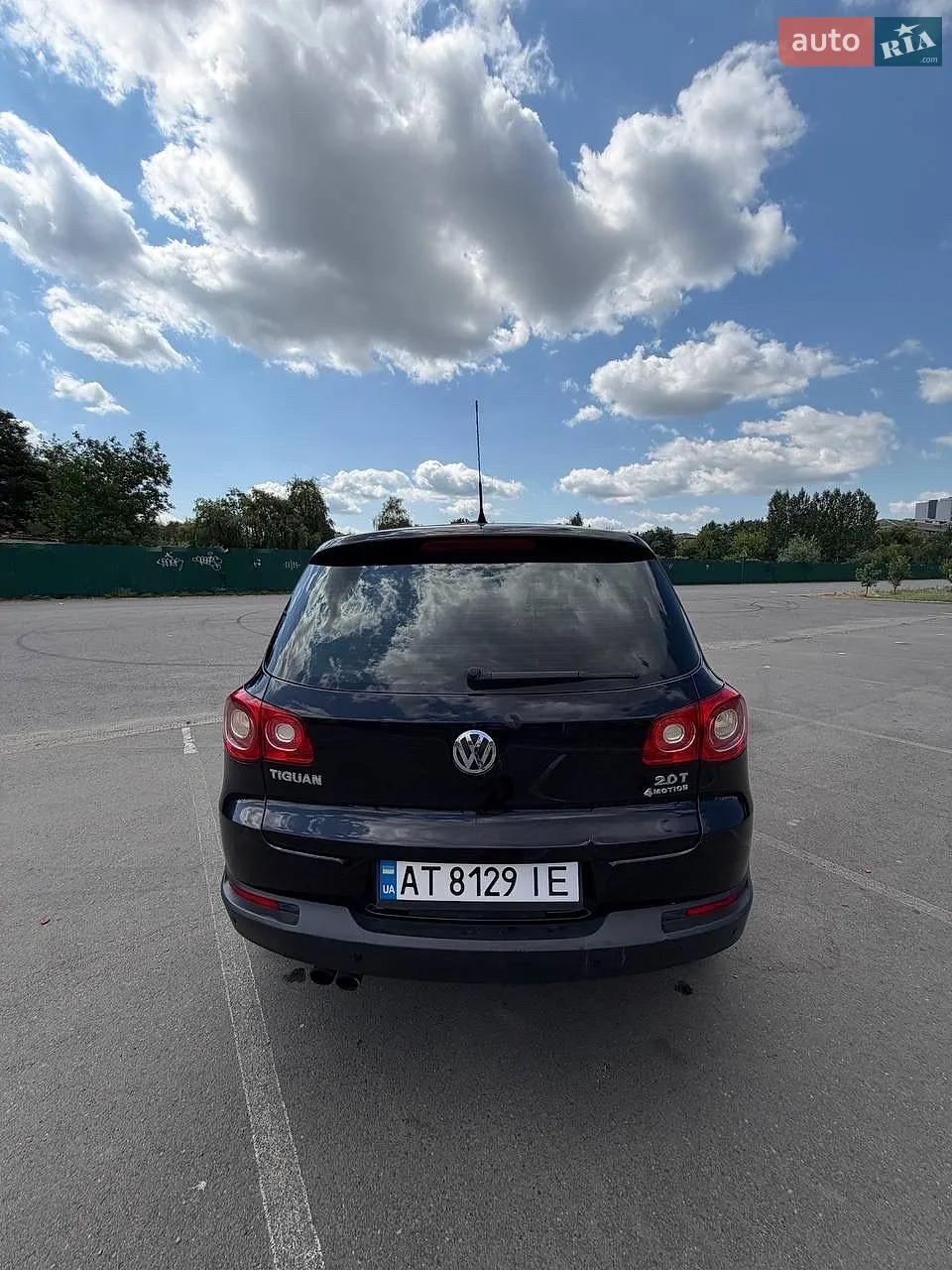 2011 Volkswagen Tiguan - мініатюра 18