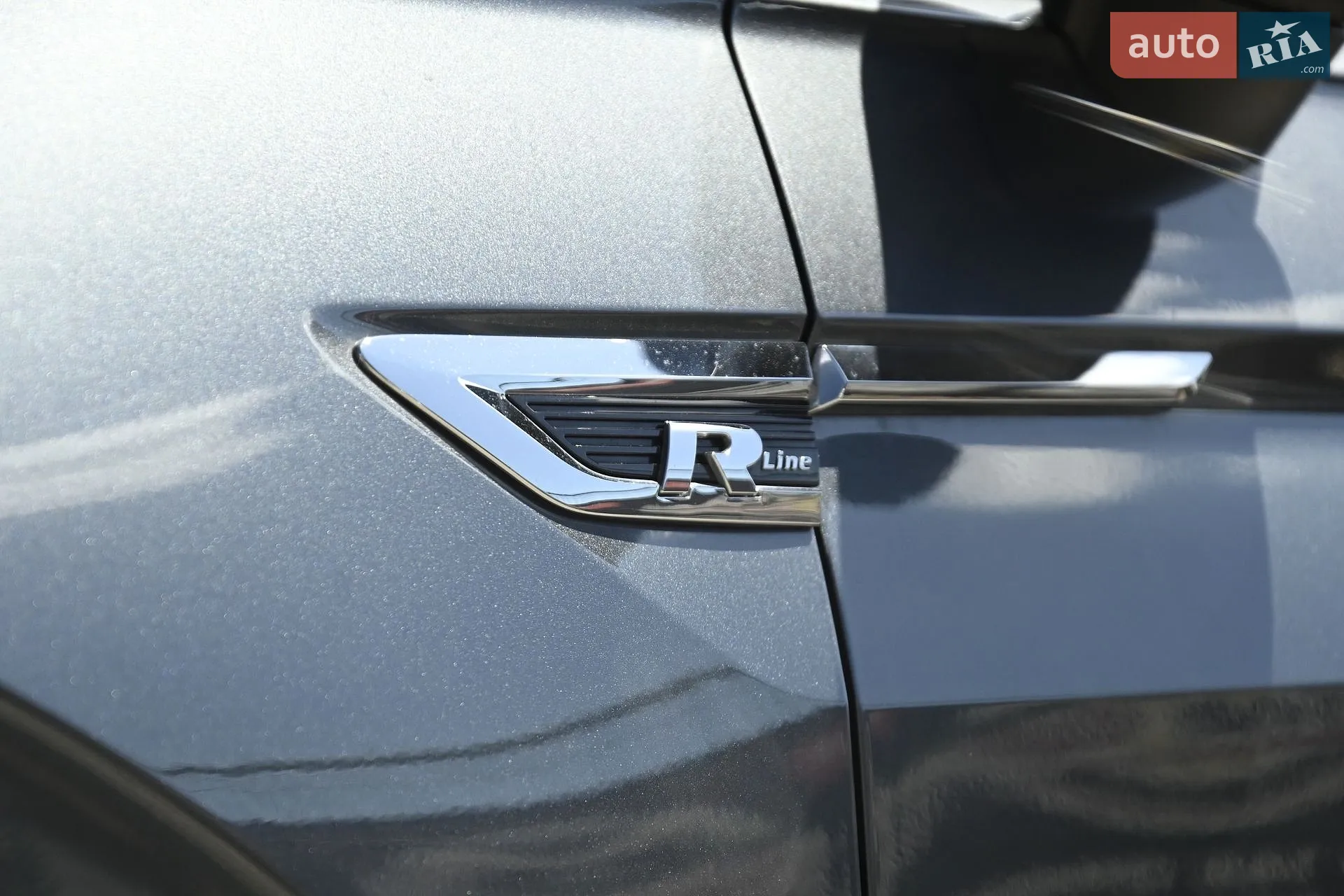 2020 Volkswagen Tiguan - мініатюра 6