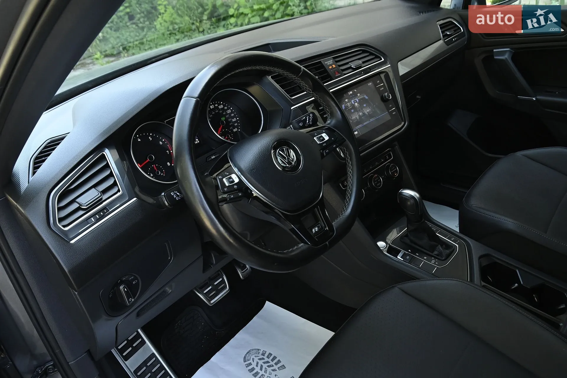 2020 Volkswagen Tiguan - мініатюра 18