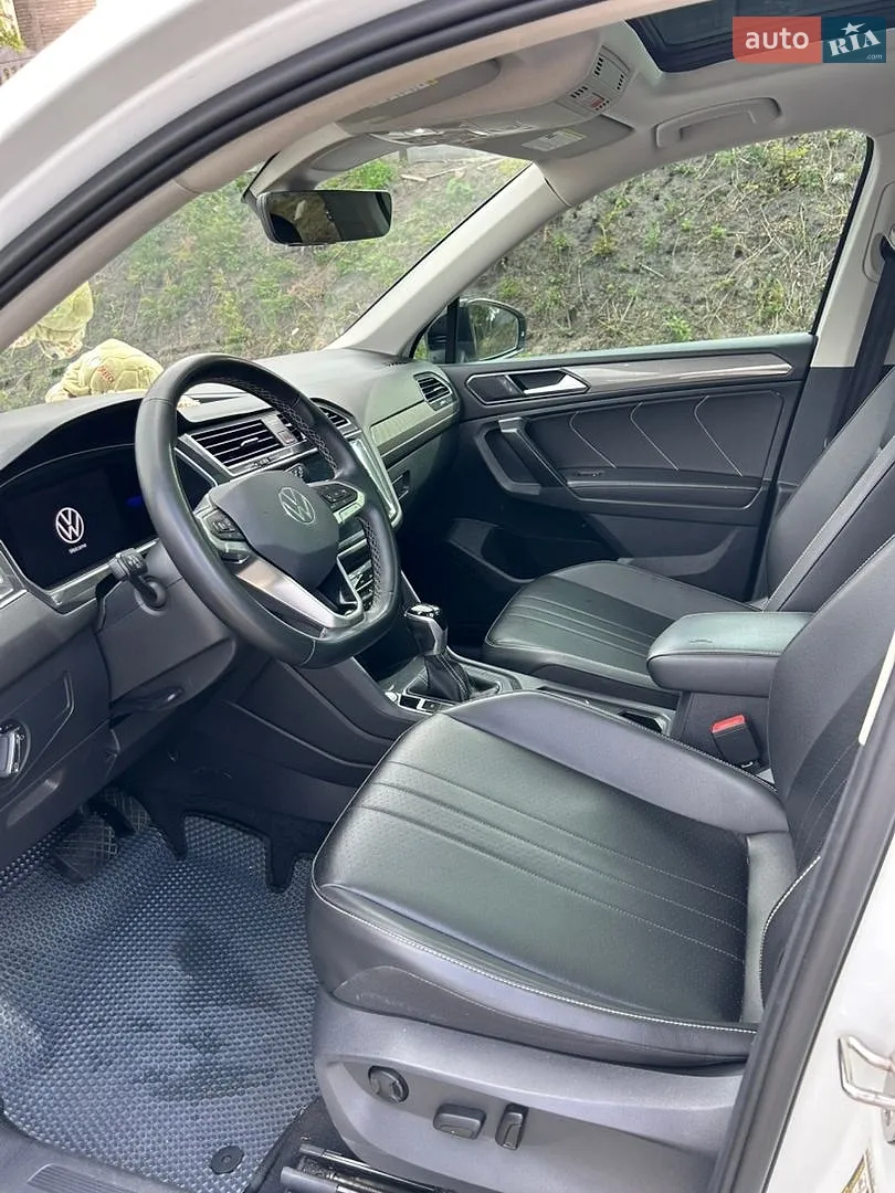 2022 Volkswagen Tiguan - мініатюра 10