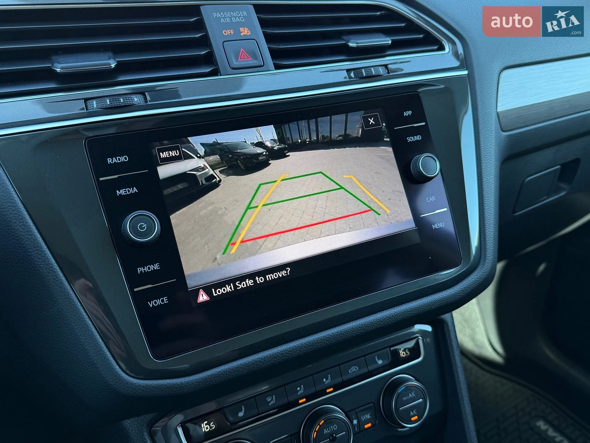 2019 Volkswagen Tiguan - мініатюра 22