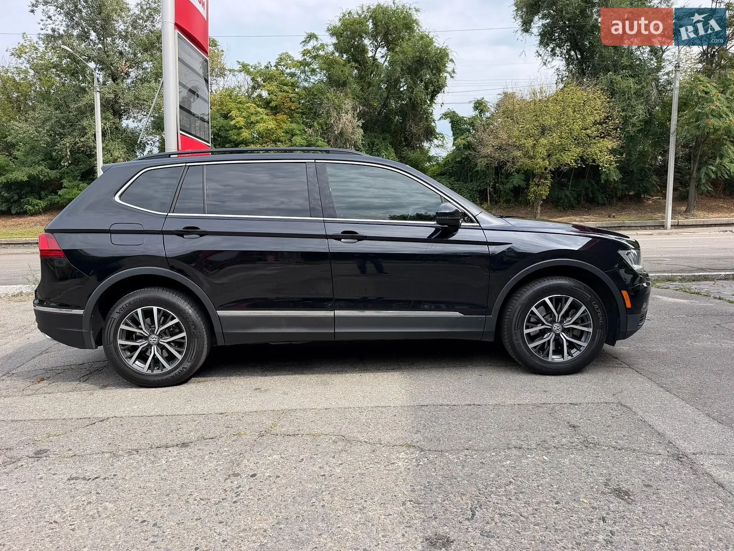 2018 Volkswagen Tiguan - мініатюра 2