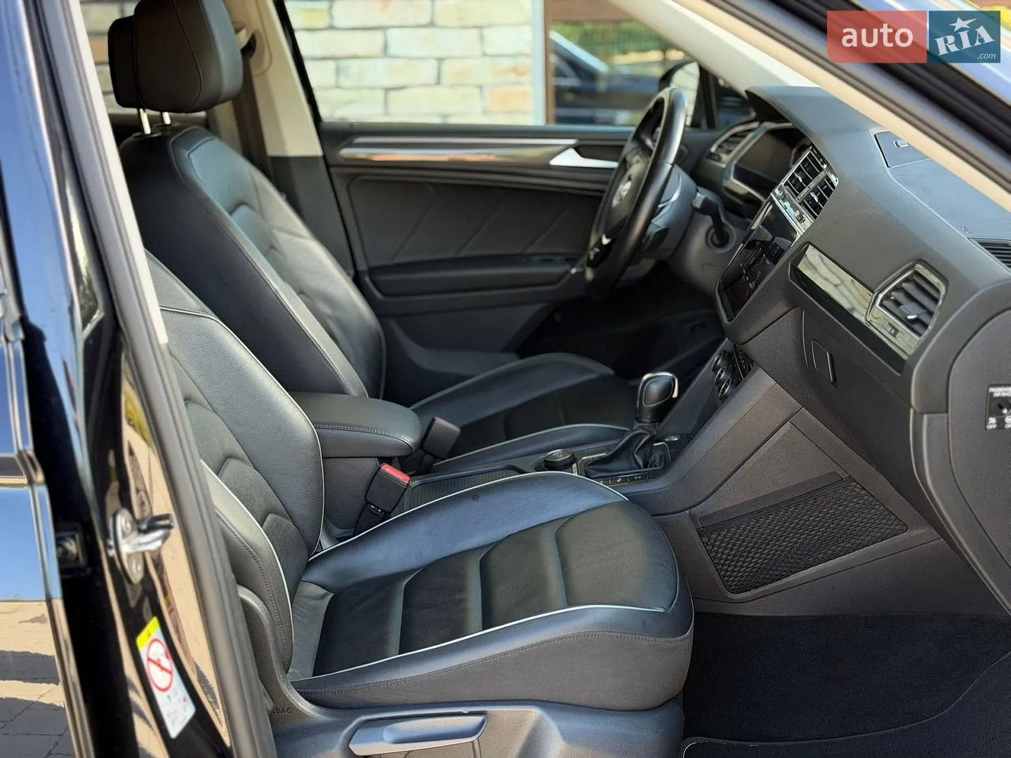 2020 Volkswagen Tiguan - мініатюра 15