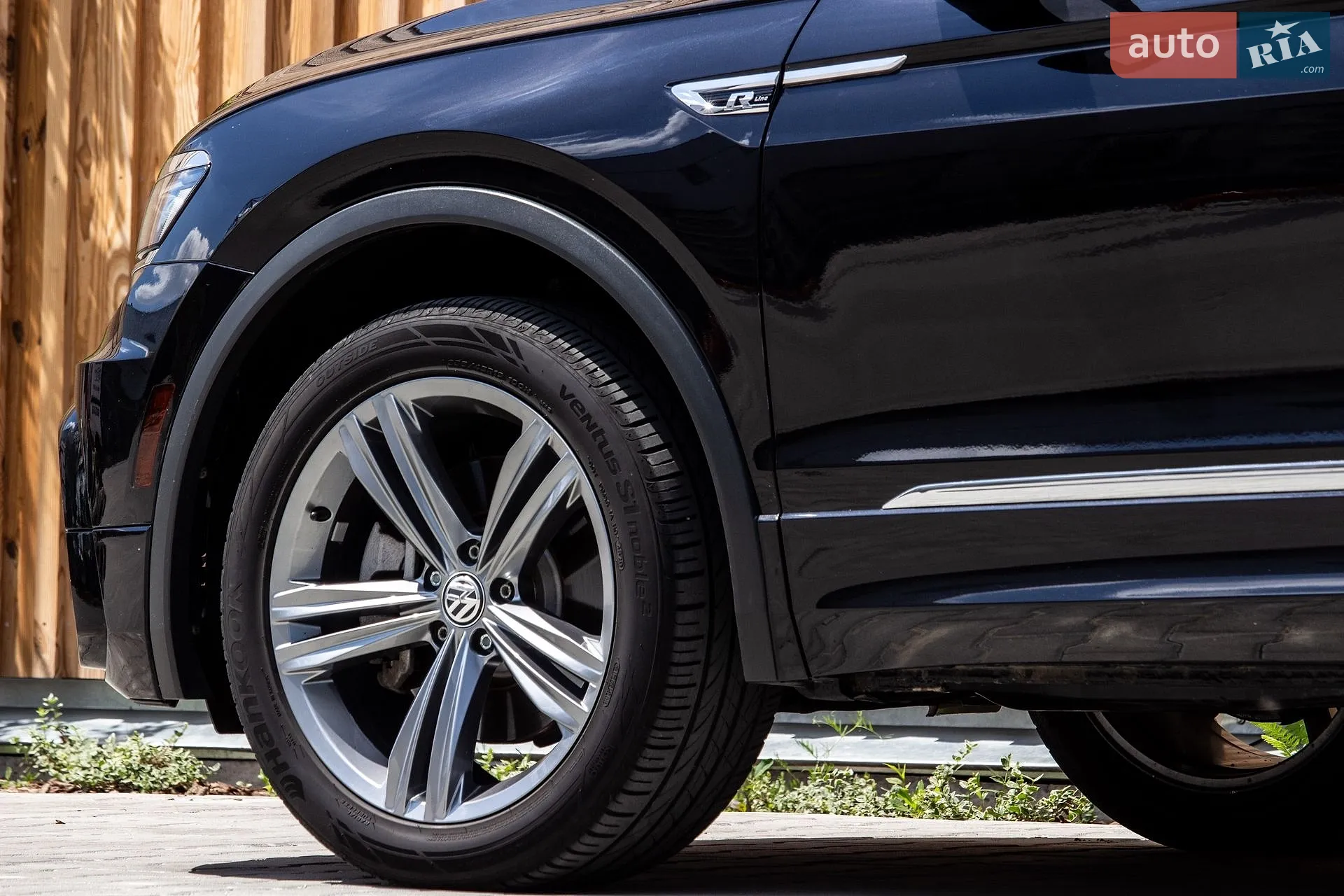 2021 Volkswagen Tiguan - мініатюра 5